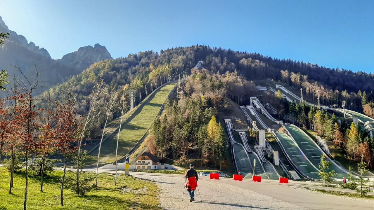 Apartments Julian Adventure Kranjska Gora Exterior photo